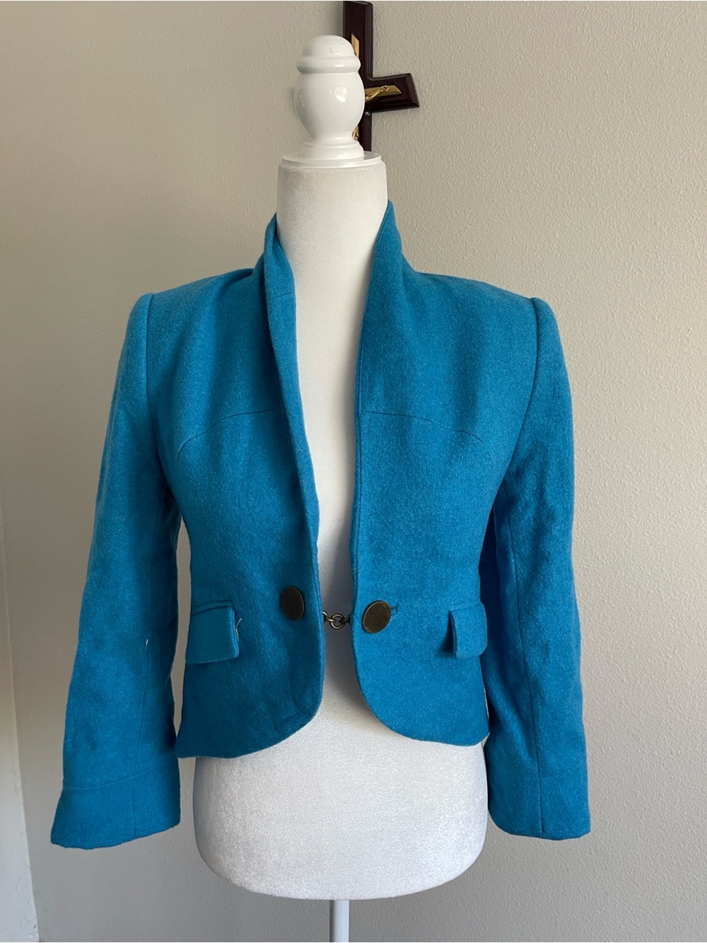 Kelly Wearstler Vibrant Teal Cropped Women's Blazer